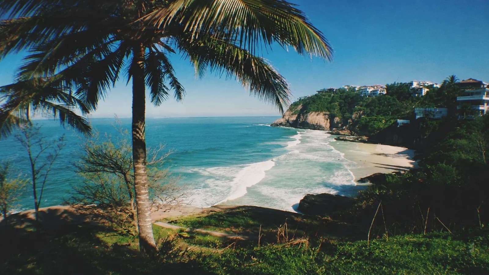 Dónde nadar seguro en Puerto Escondido: las playas que sí son para bañarse | KORU